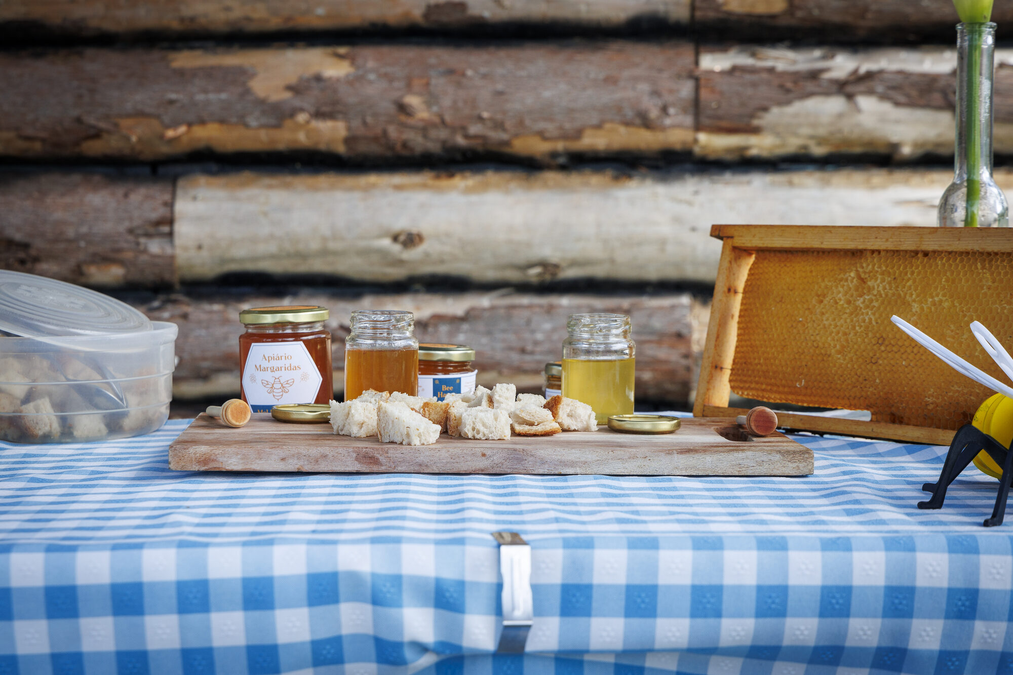 Honey tasting set up on a wooden board